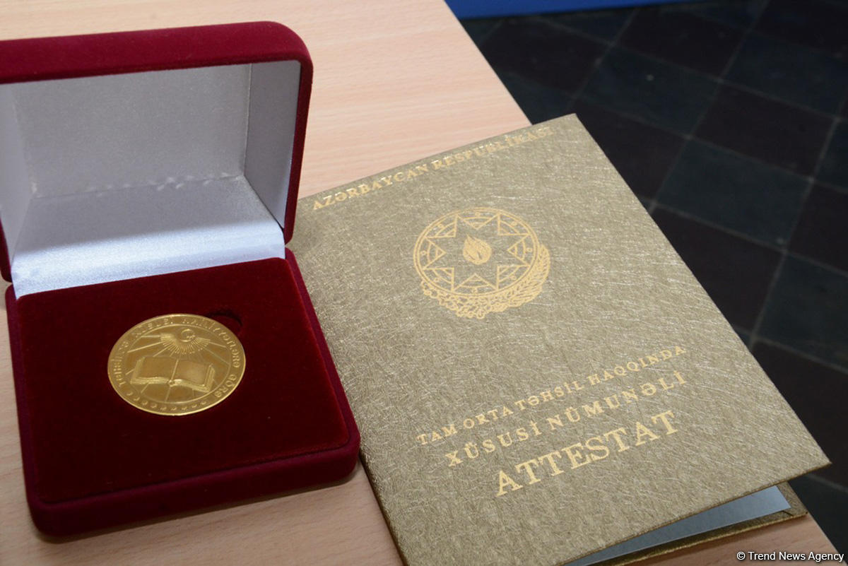 Məktəbi qızıl medalla bitirənlər qəbul imtahanından azad olunacaq