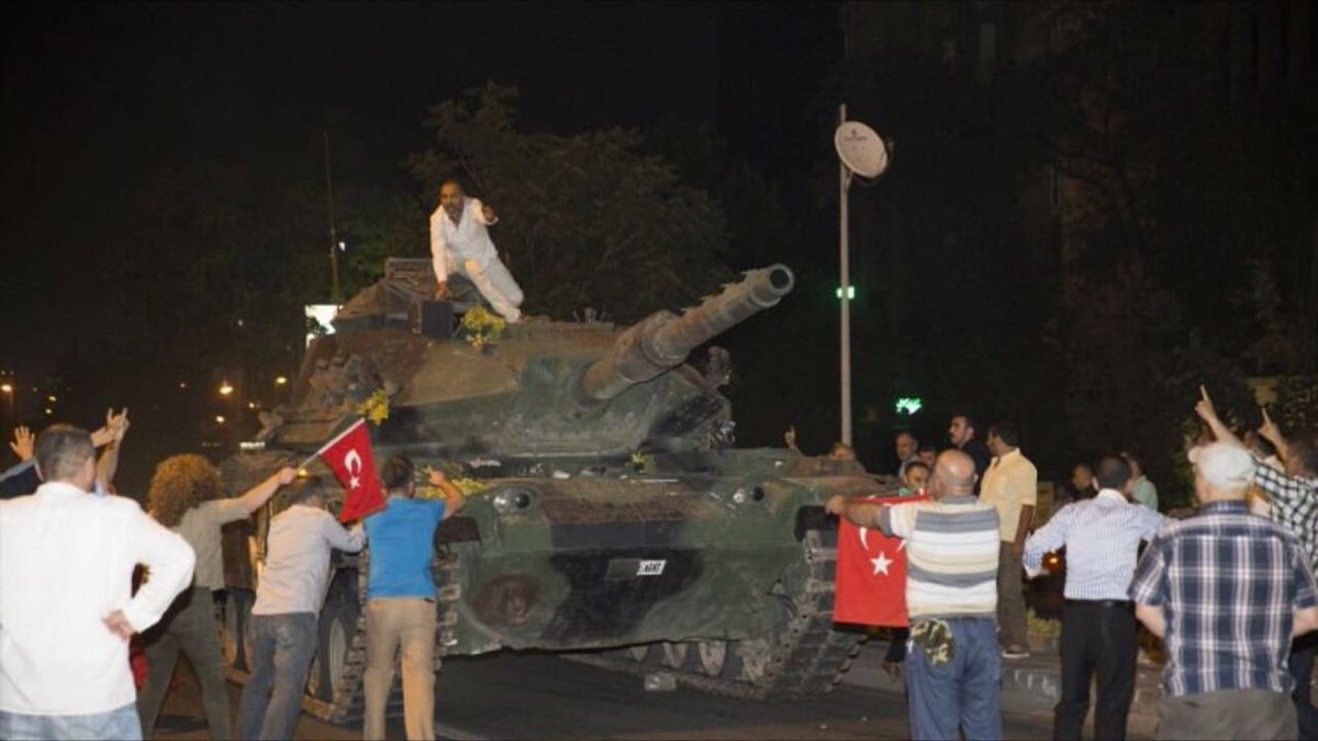 Türkiyədə dövlət çevrilişinə cəhddən 1 il ötür