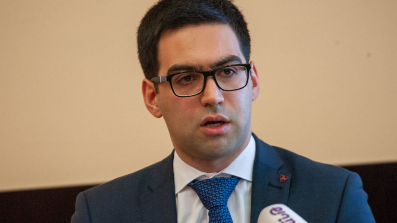 Ermənistanda 28 yaşlı gənc ədliyyə naziri təyin edilib