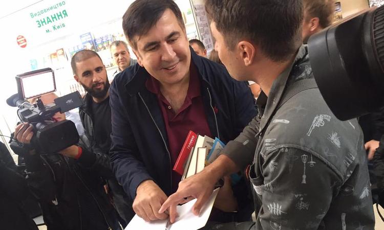 "Ukraynanı siyasi böhrandan çıxartmaq üçün qayıtmışam" - Saakashvili