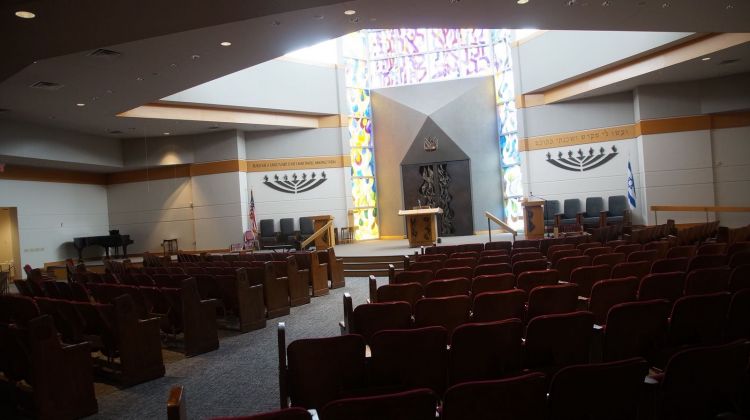 Azərbaycan ABŞ-da qasırğadan ziyan görmüş sinaqoqun bərpasına maddi yardım edib