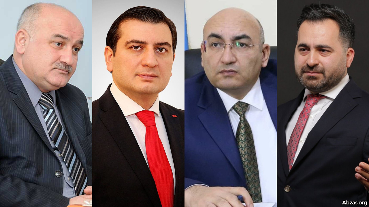 Siyasətçilər Azərbaycan-Ermənistan sülh razlaşması haqqında nə düşünürlər?