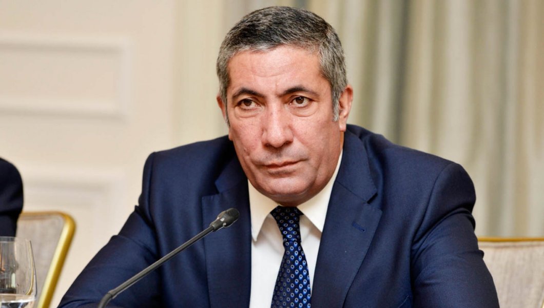 Siyavuş Novruzov: "Azərbaycanda dövlət ilə din həmişə bir yerdə olub"