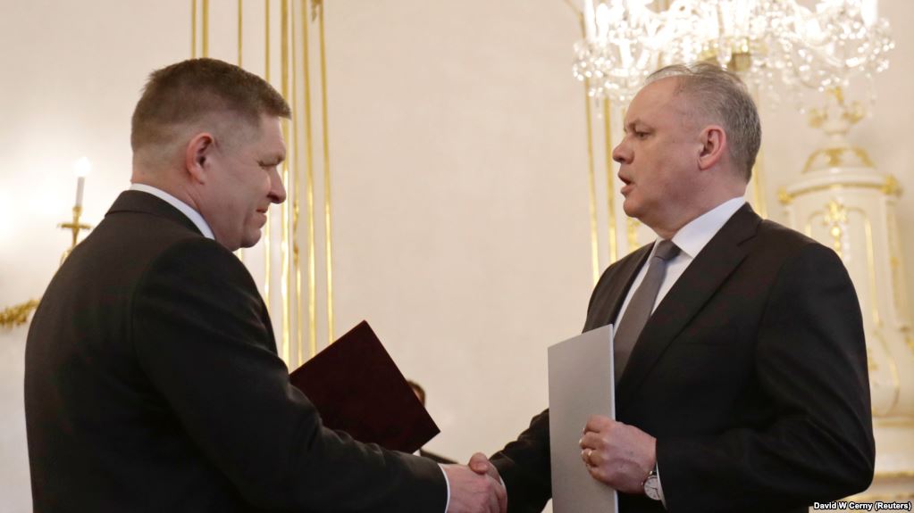 Slovakiya hökuməti jurnalistin qətlinə görə istefa verdi