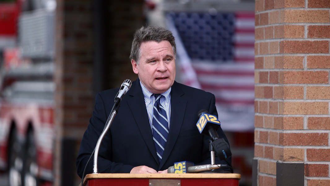 Konqresmen Azərbaycandakı referendumu “qeyri-legitim proses” adlandırıb