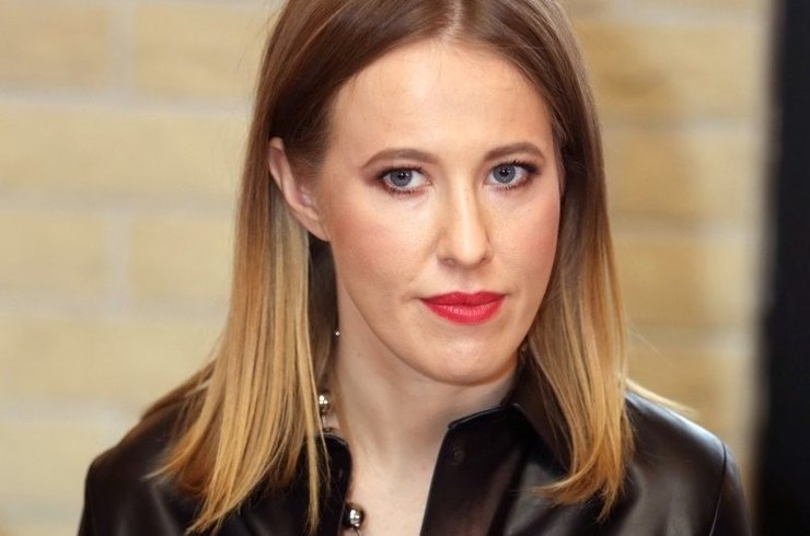 Moskvada Kseniya Sobçaka hücum edilib