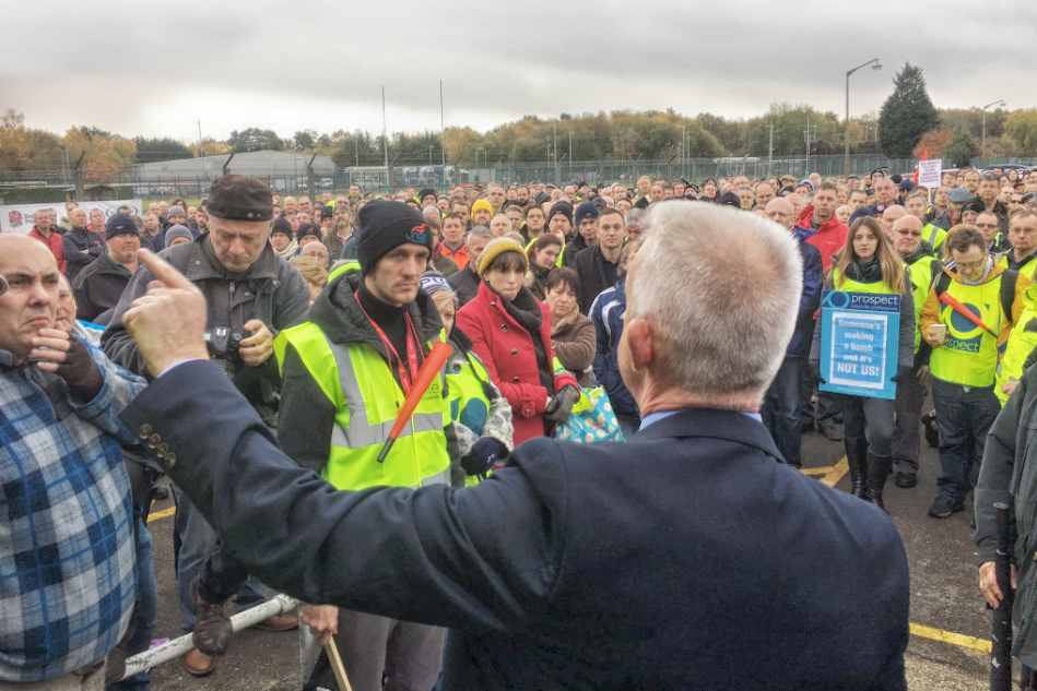 STAR zavodunun podratçıları tətil elan edib