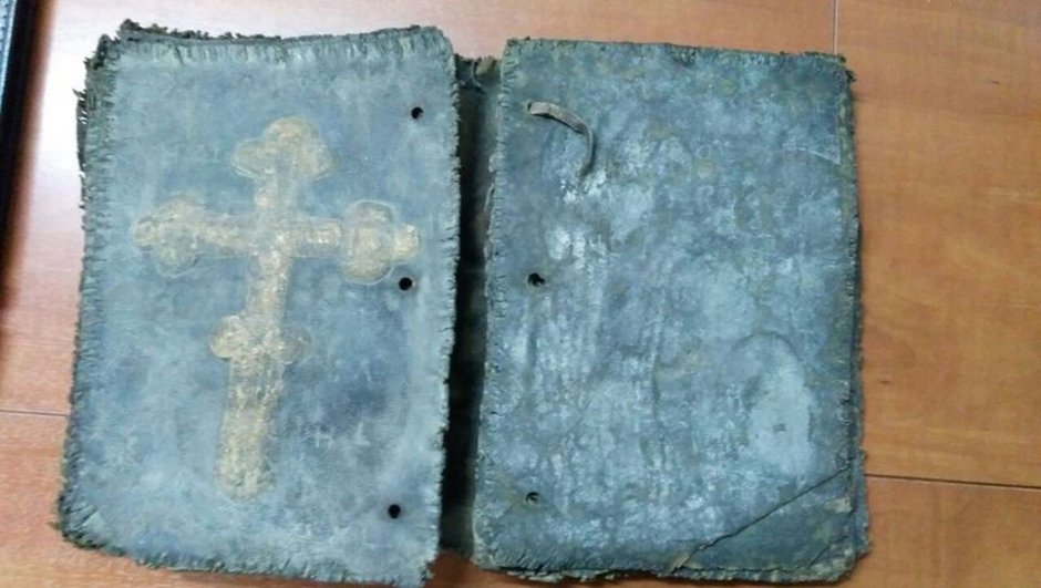 Suriyada muzeydən 1,5 milyon dollarlıq kitab oğurlanıb