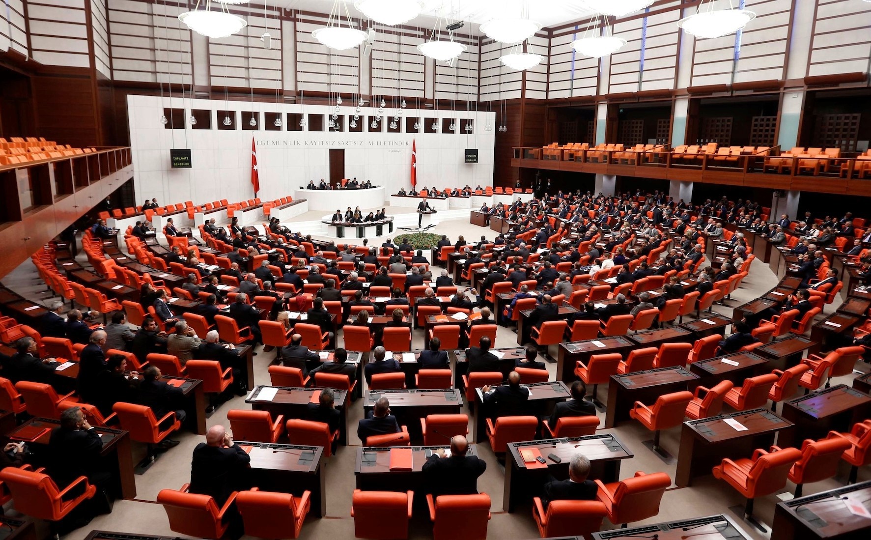 Türkiyədə uşaqlara təcavüz edənlər həbsdən xilas ola biləcəklər [Yeni qanun]