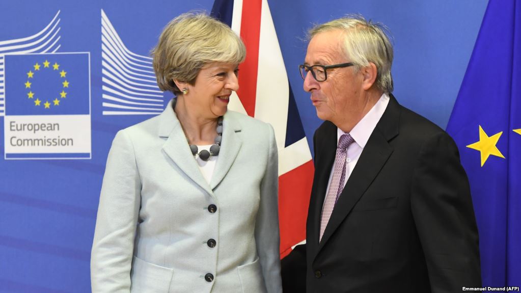 “Brexit” danışıqları yeni mərhələyə hazırdır