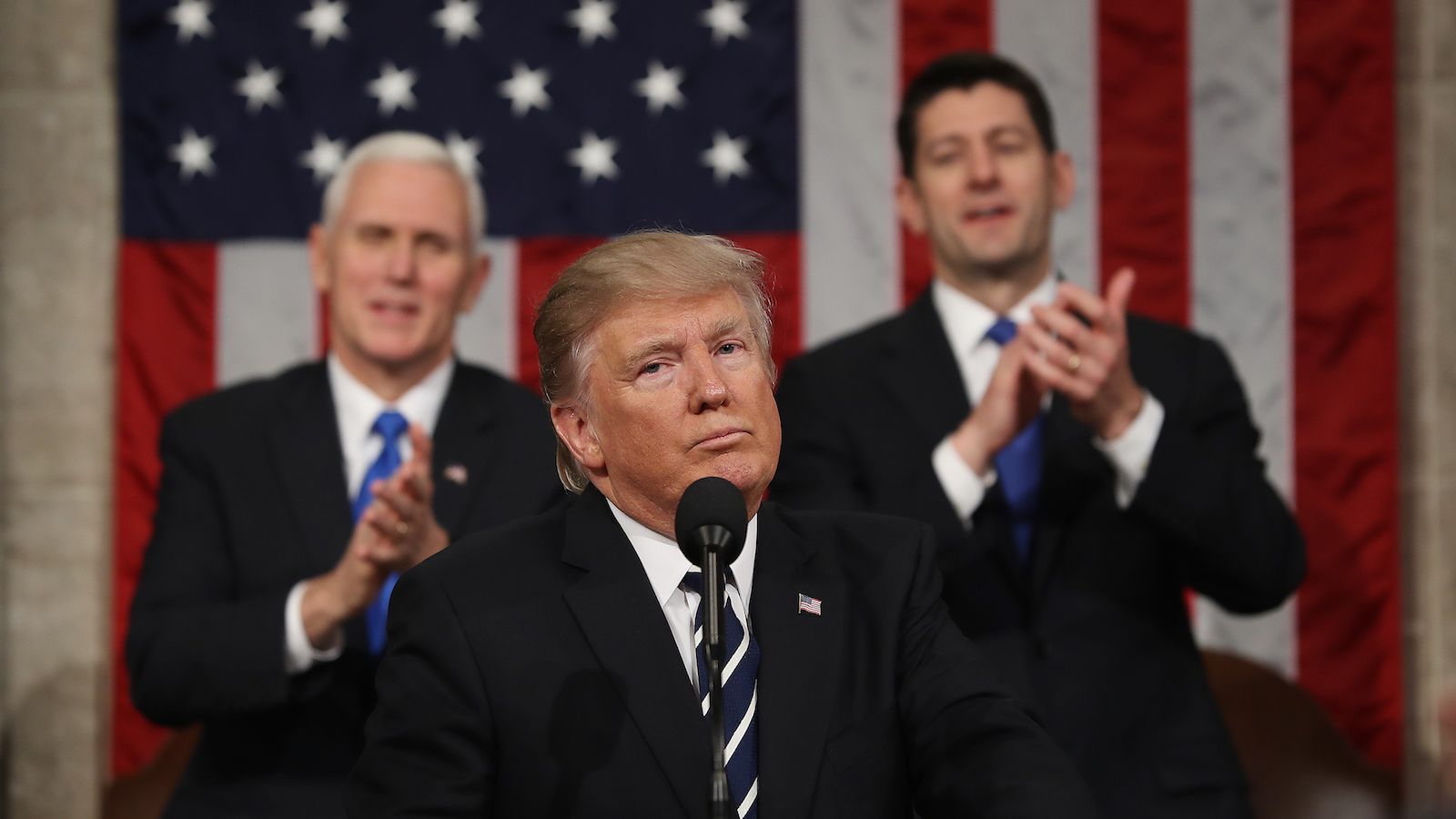 Trump: "Amerikan malı al, amerikan işçi çalışdır"