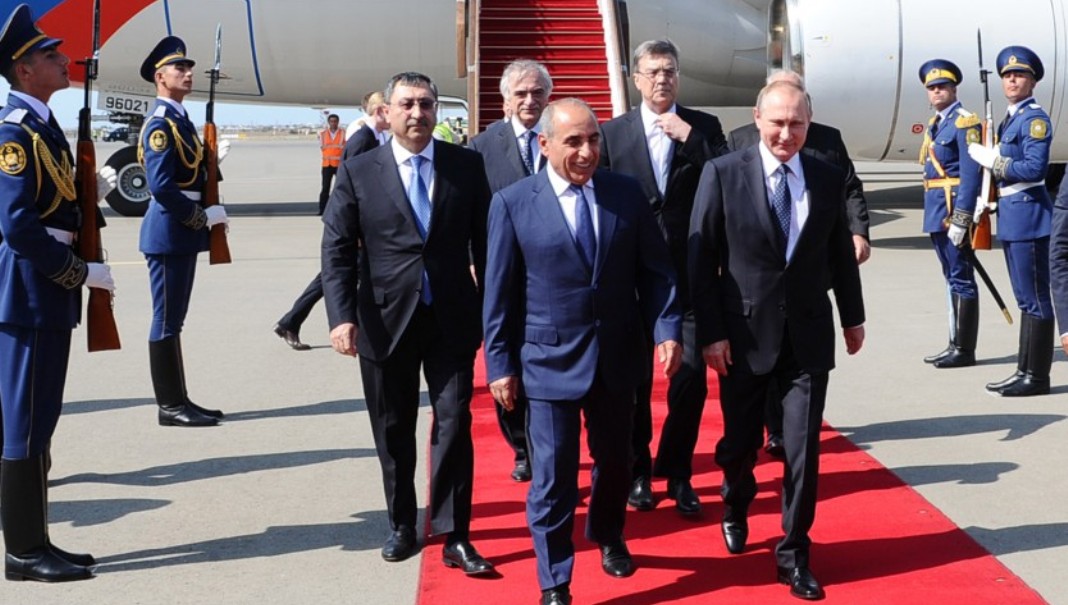 Putin Bakıya gəlib