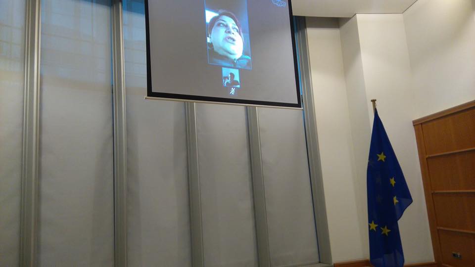 Avropa Parlamentindən dinləmələrə qatılan jurnalistin interneti və işığı kəsilib