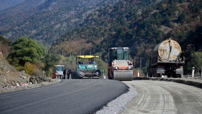 Qarabağda iki yeni yol tikilir