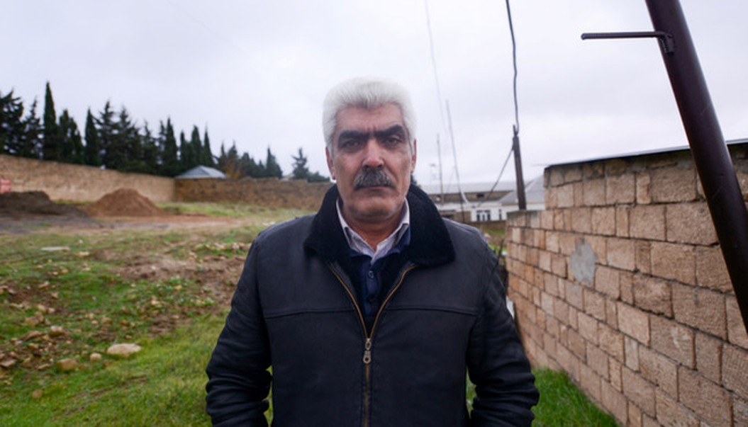 “Deputatın villasında aylarla əziyyət çəkib işlədik, axırda pulumuzu vermədi"