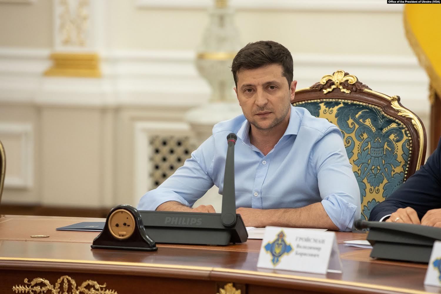 Ukrayna tarixində ilk: Bir partiya təkbaşına hökuməti formalaşdıra biləcək