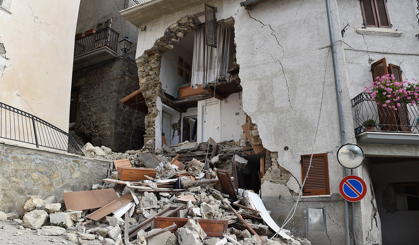 Türkiyədə zəlzələ baş verib