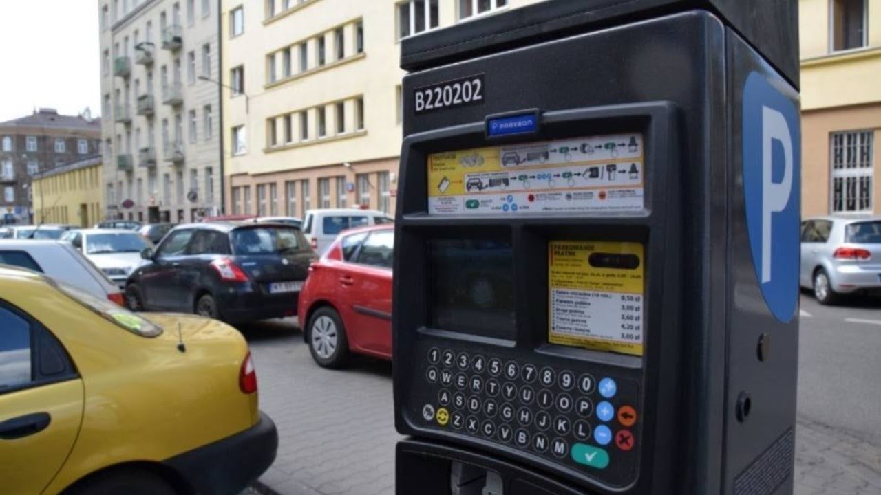 Milyonlarla vəsait hesabına alınan parkomatlar niyə yığışdırıldı?