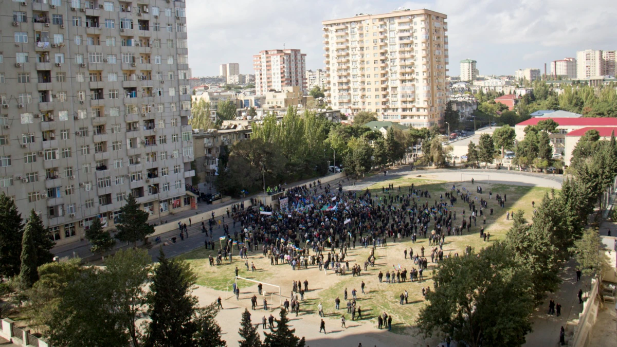 “Məhsul” stadionunu "satışa çıxaran" şəxslər həbs olunub