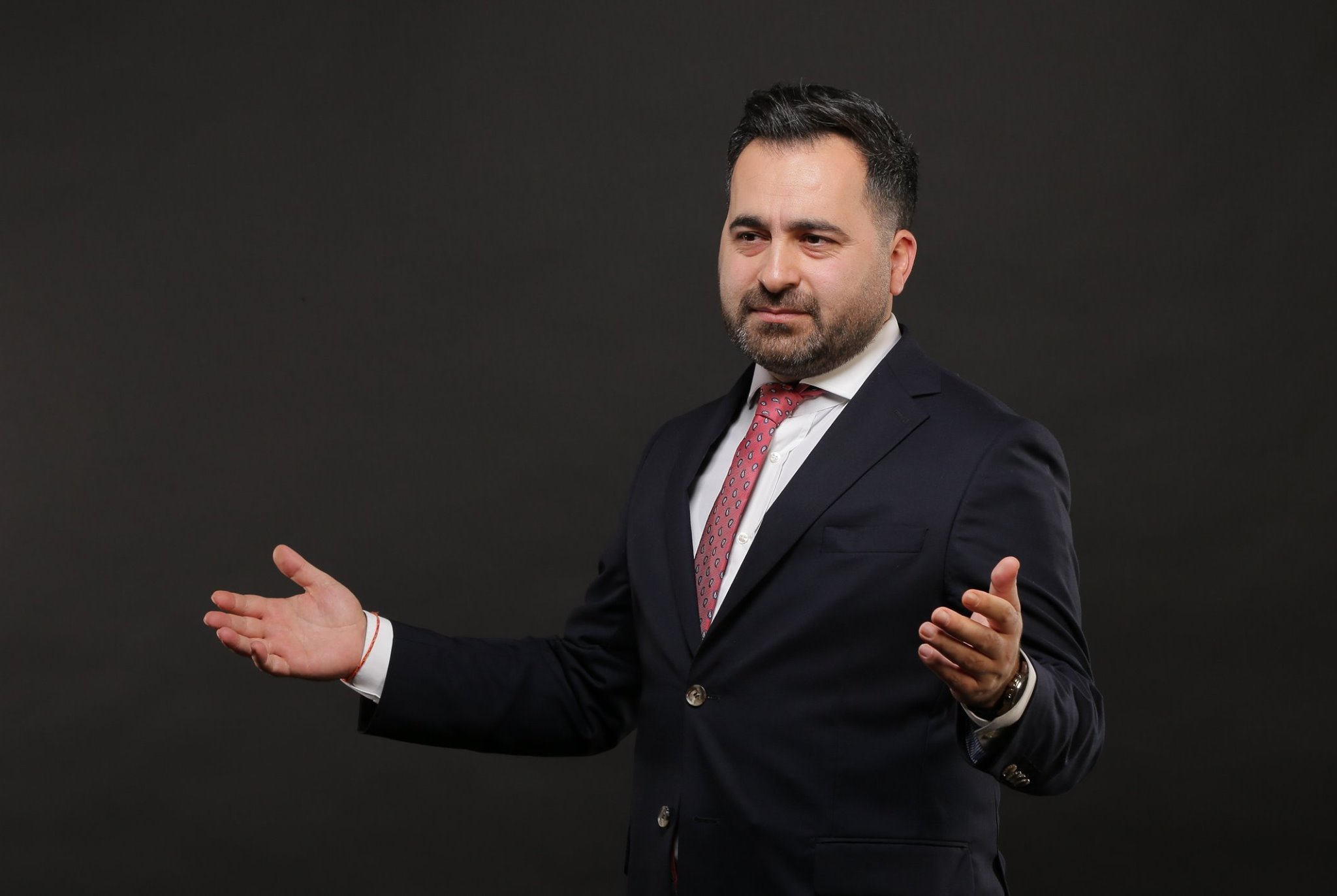 Bəxtiyar Hacıyev Azərbaycan vətəndaşlığından imtina edib