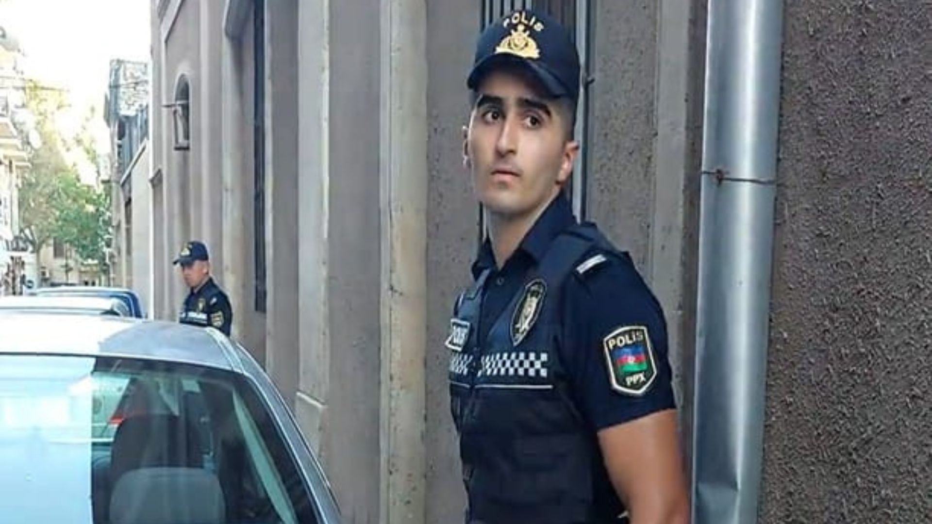 Polis serjantı müxalifət fəalının cəzalandırılmasını tələb edir