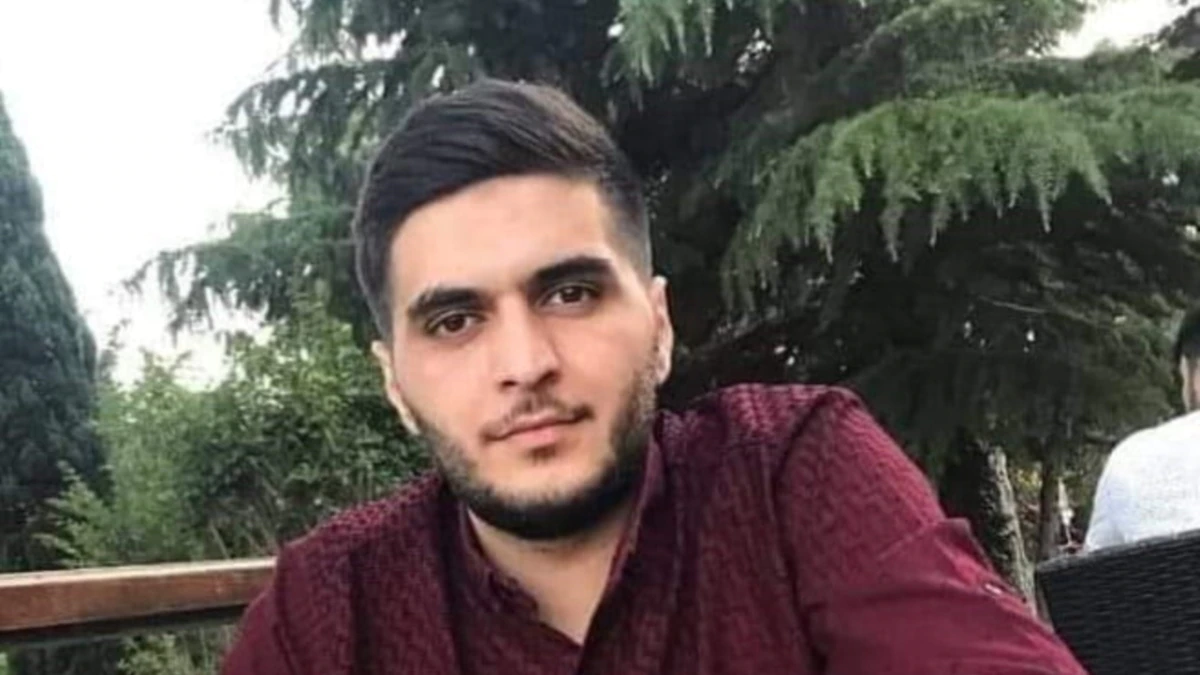 Dindar fəal narkotik alverində ittiham olunur