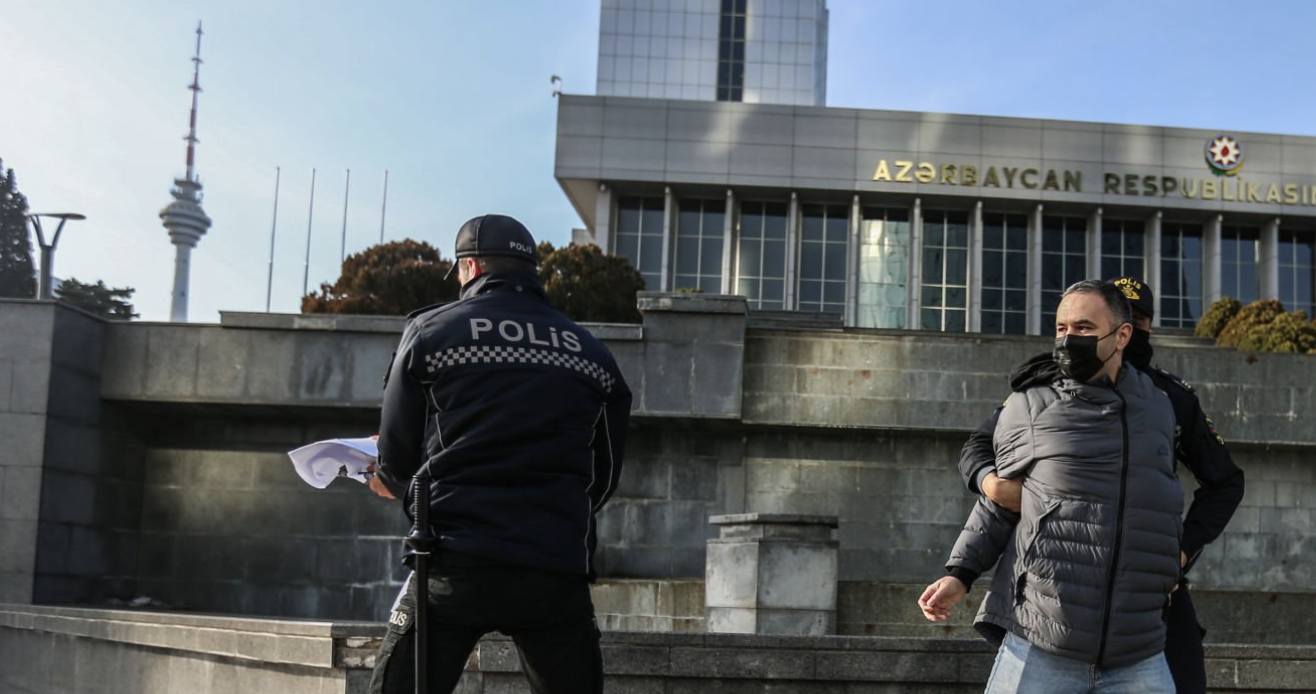 Jurnalistlərə Ədalət Fondu: "Postsovet ölkələrində jurnalistlərə təzyiqlər artır"