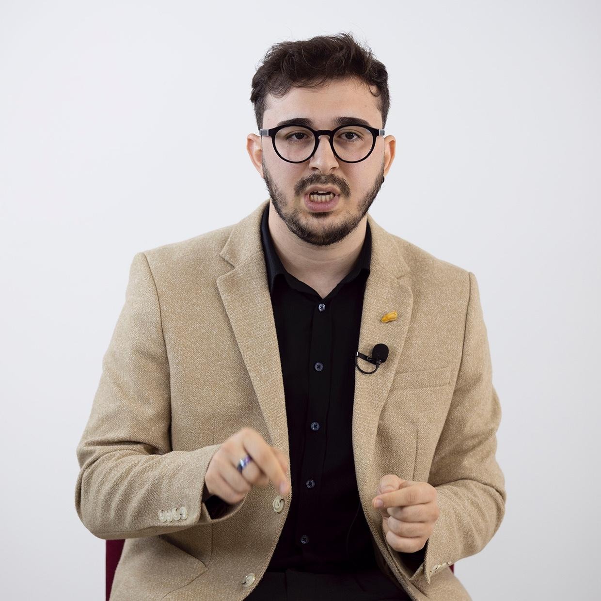 Siyasi məhbus Zamin Zəkinin səhhəti ağırlaşıb
