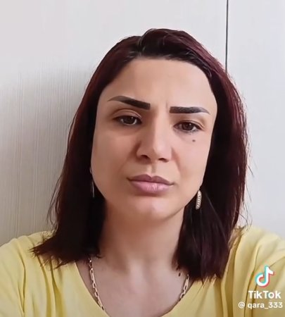 Tiktoker “Miray”: “Rəis məni həbsxanada çürüdəcəyini, oğlumu əlimdən aldıracağını dedi”