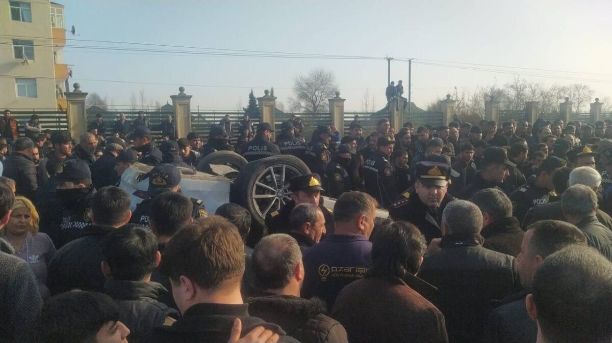 İmişlidə üç məktəblinin ölümü ilə nəticələnən qəzaya görə 17 yaşlı sürücüyə 7 il 6 ay həbs verilib