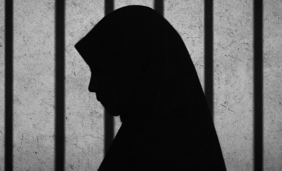 Həbsinə etiraz olaraq aclıq aksiyasını davam etdirən inanclı qadının vəziyyətinin ağırlaşdığı deyilir