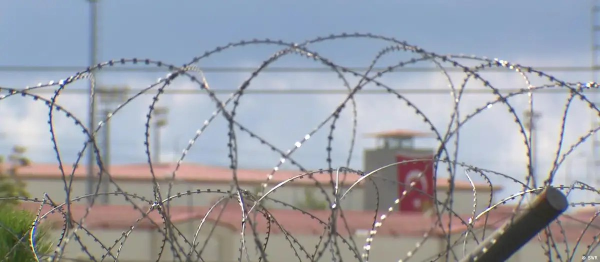 Türkiyədə yeni dəyişikliklərlə ümumilikdə 90 minədək məhbusun həbsxanalardan çıxa biləcəyi gözlənilir