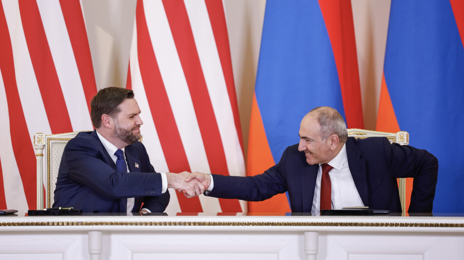 Həftənin hərbi-siyasi icmalı: Prezidentin Təhlükəsizlik Xidmətinin taleyi, ABŞ dronlarının Azərbaycan hədəfi, Müdafiə Nazirliyində "trol fabriki"