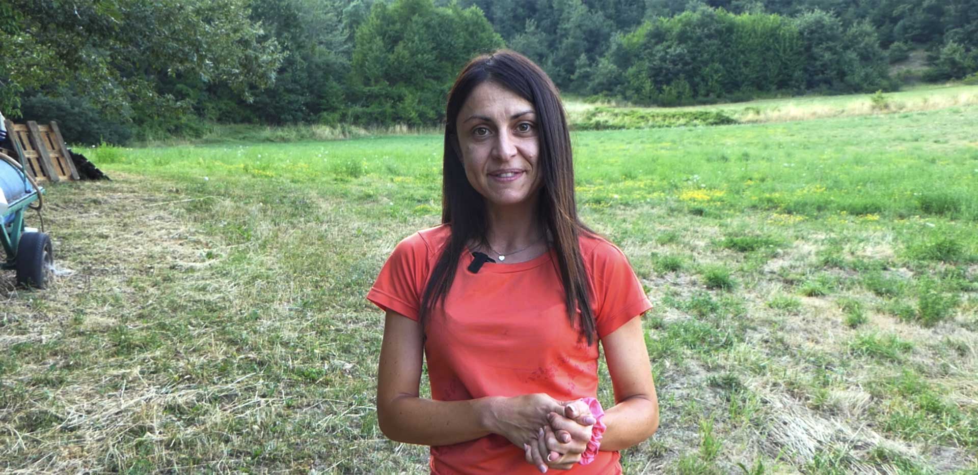 Julia, una delle sorelle dell'Azienda Ubi Major produttrice di zafferano ad Accumoli.