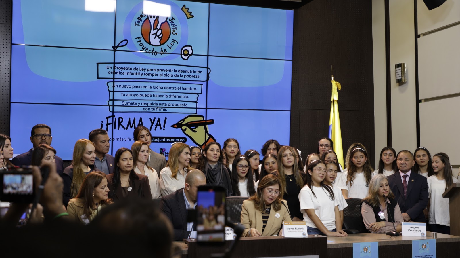Vista general del salón de medios del Congreso durante la jornada de radicación