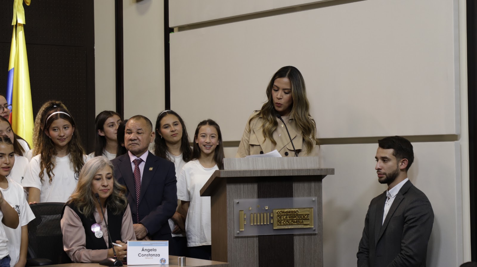 Intervención durante la rueda de prensa en el salón de medios del Congreso