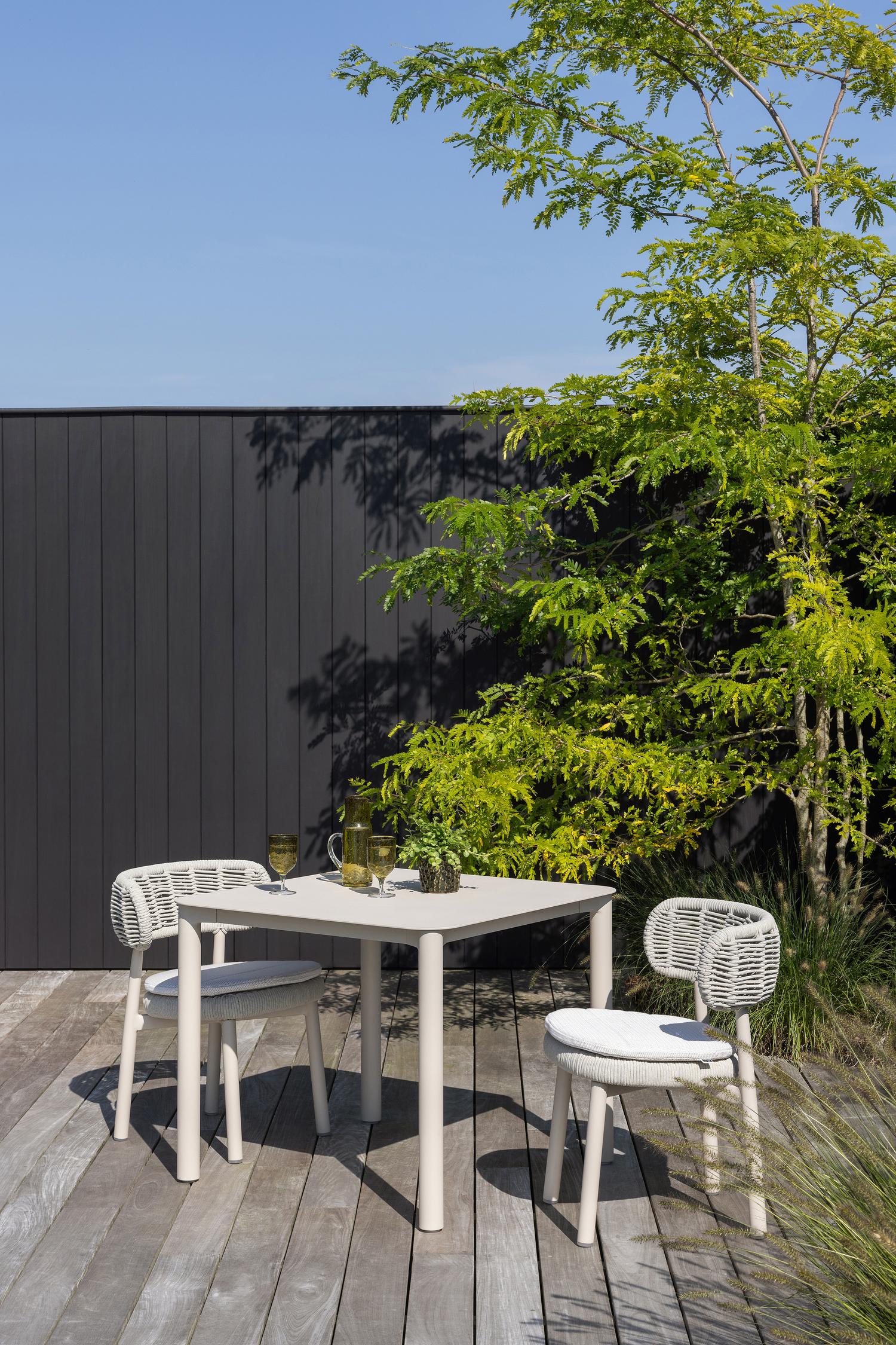 Mojawo Aluminium Tuintafel 90x90cm - WPC Imitatie Hout Blad, Antraciet Frame | Weerbestendig