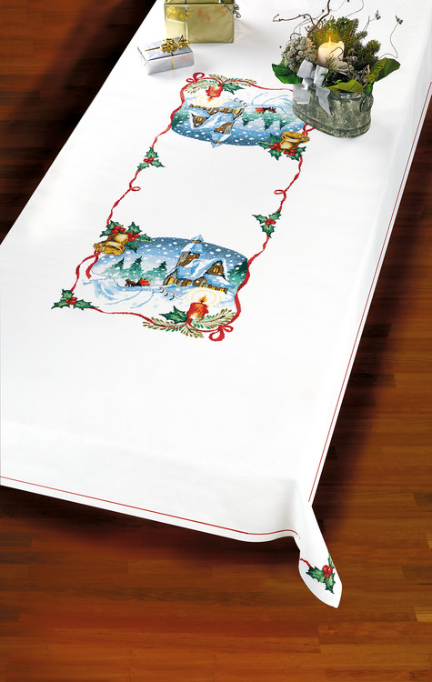 Broderikit Middagsduk Julkyrka