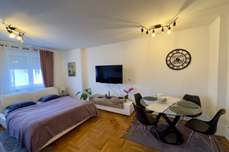 Studio Apartment Sienna Park Belgrade Zvezdara