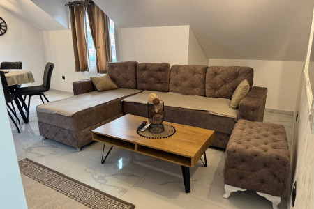 Four Bedroom Apartment Star 2 Belgrade Novi Beograd