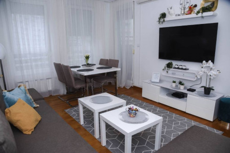apartmani beograd novi beograd apartman manhattan jorgovan