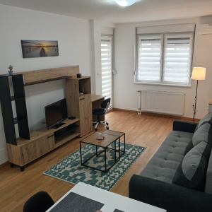 Two Bedroom Apartment Zevs Novi Sad Telep