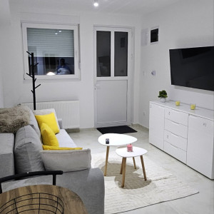 apartmani novi sad petrovaradin apartman spring 44