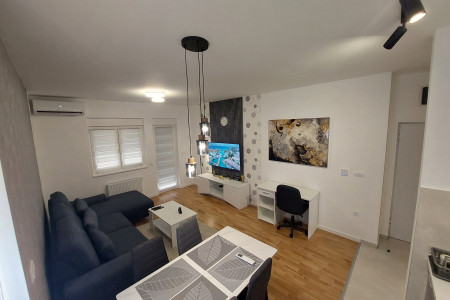 Two Bedroom Apartment Dionis Oaza Belgrade Surcin