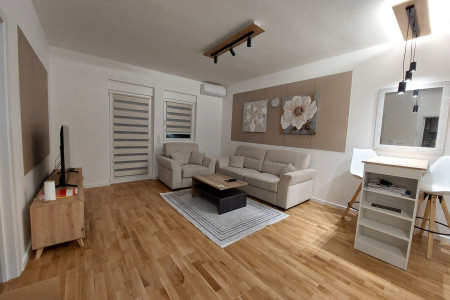 Two Bedroom Apartment Afrodita Oaza Belgrade Surcin