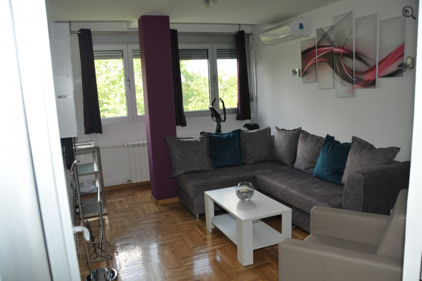 Two Bedroom Apartment Relax Aleksandra Belgrade New Belgrade