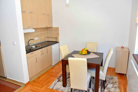 apartmani zlatibor planina apartman beba 144