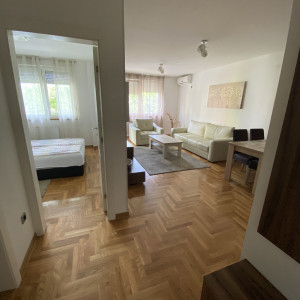 apartmani novi sad rotkvarija apartman premium 55