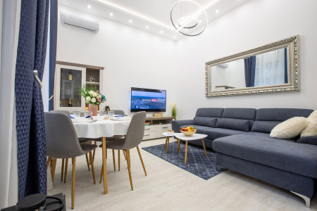 apartments novi sad stari grad apartment theatre square 26