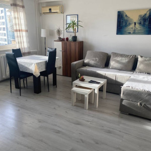 apartmani novi sad rotkvarija apartman pap center loft2